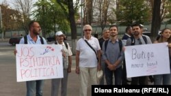 Flash-mob la Parlament