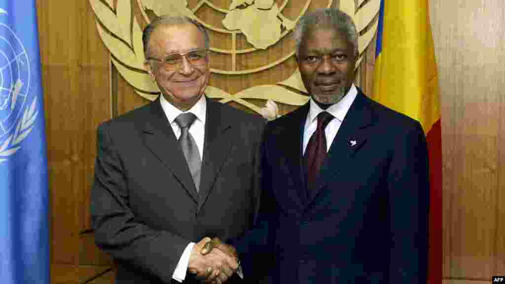Întâlnire la new York cu secretarul general al ONU, Kofi Annan - 2004