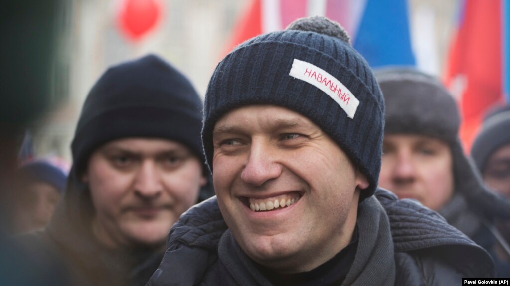 28B32EF8-5502-4DB8-AB3F-2E20446BA32E_cx0