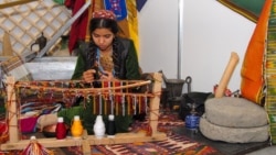 Diňle: Lebapda ýaşaýjylardan çagalaryna 'arassa türkmen atlaryny' dakmak talap edilýär