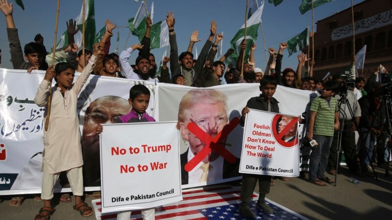 SAD kažnjava Pakistan, građani protestuju