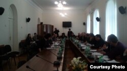 Сегодня парламент Абхазии принял во втором чтении поправку к Конституции, устанавливающую полный запрет на аборты, и ратифицировал Соглашение с Российской Федерацией об Объединенной группировке войск