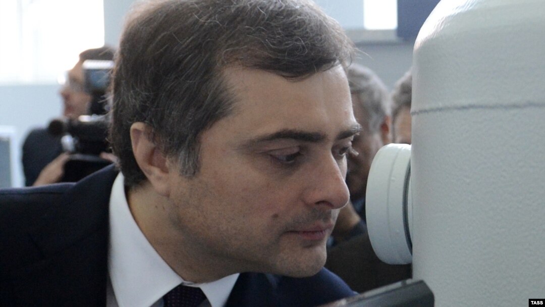 Наиболее острую реакцию пользователей вызвал некий отчет о подписании «Общественного договора» тремя кандидатами в президенты во время избирательной кампании 2014 года