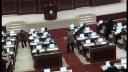 Polislərin elektroşokdan istifadəsinə icazə verildi