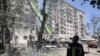 Розбір конструкцій продовжується, зазначив міністр