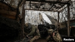 Українські військові працюють на Покровському напрямку, фото ілюстративне