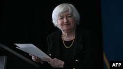 Secretarul Trezoreriei SUA, Janet Yellen, vorbește la sediul Băncii Mondiale din Washington pe 22 octombrie.