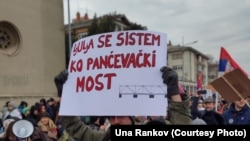 Transparent na protestu u Vršcu, 23. februar 2025.