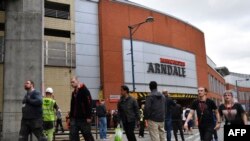 Эвакуация из торгового центра Arndale