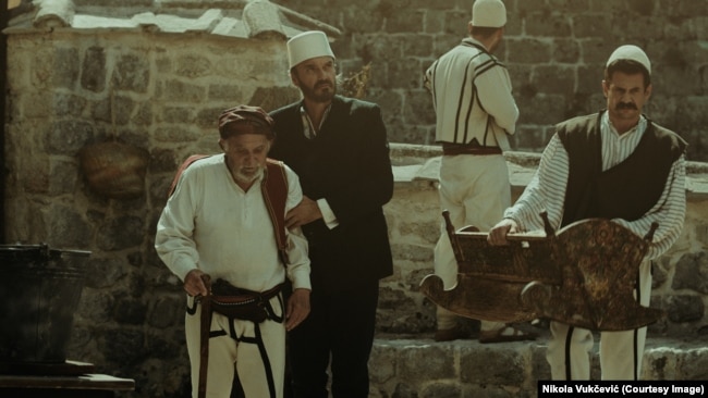 Skenë nga filmi "Obraz".