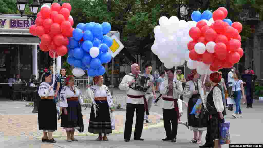 День России в Симферополе, 12 июня 2017 года