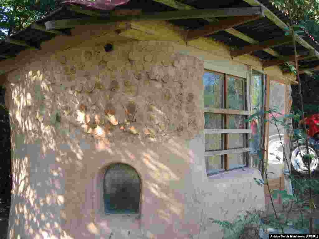 Fotografije: Ankica Barbir Mladinović i arhiv Eko sela Blatu&scaron;a