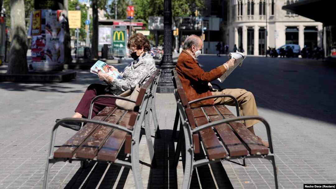 Măsuri de distanțare socială în Barcelona