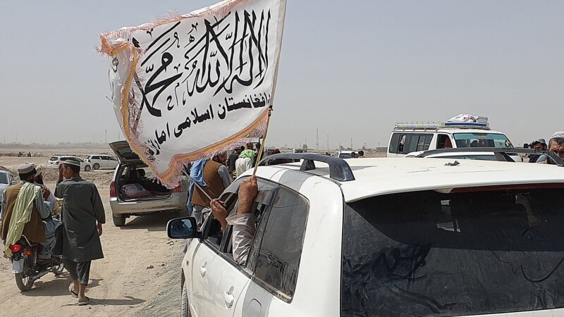 حکومت طالبان: صد ها شخصیت افغان در یک سال گذشته به کشور برگشته اند