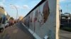 Fragmente din Zidul de la Berlin