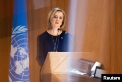 După ce a vizitat Moscova, înainte de invadarea Ucrainei, șefa diplomației britanice, Liz Truss, a fost criticată pentru că nu fusese suficient de fermă.