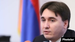 Вице-премьер, министр территориального управления Армении Армен Геворкян (архив)