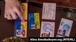 Удостоверение Эмира-Усеина Куку о правозащитной деятельности, выданные ему до аннексии Крыма