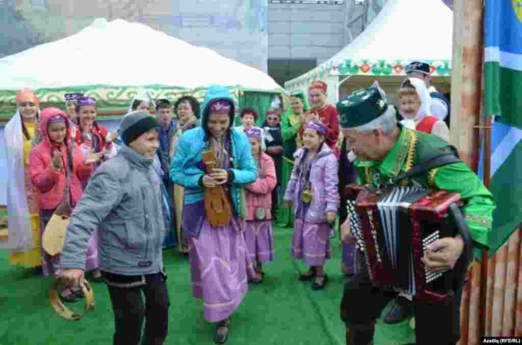 Җәгъфәр Касыймов белгәннәрен яшьләр белән бүлешә