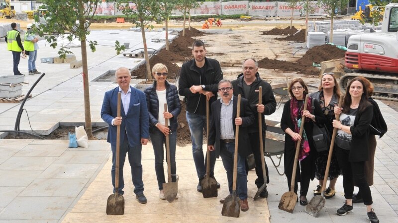 Zamenik gradonačelnika sadio drveće u Beogradu