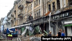 Наслідки попередньої грози в Києві, Хрещатик, 16 серпня 2018 року