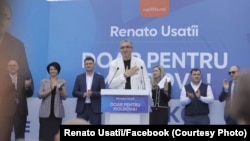 Renato Usatîi la evenimentul de lansare în campanie electorală, care a avut loc la Fălești.