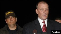 представитель ФБР Steve Richardson 