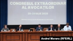 Imagine de la Congresul extraordinar al avocaților din iulie 2025, când reprezentanții breslei s-au întrunit pentru a decide cum vor continua protestul împotriva unor amendamente la legea avocaturii.