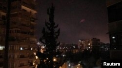 Дамаск во время нанесения ударов с воздуха американскими военными и их союзниками. 14 апреля 2018 года.
