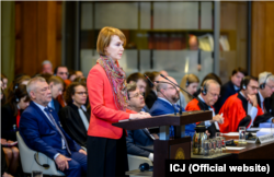Заместитель министра иностранных дел Украины по вопросам европейской интеграции Елена Зеркаль выступает в Международном суде ООН. Гаага, 4 июня 2019 года