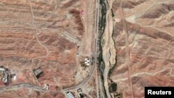 بخشی از سایت پارچین در تصویر ماهواره‌ای از سال ۲۰۱۲