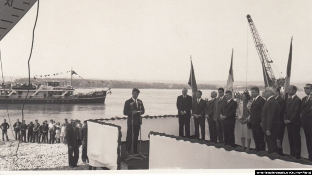 16 mai 1972. Imagini de la inaugurarea Hidrocentralei Porţile de Fier. Sursa: comunismulinromania.ro (MNIR)