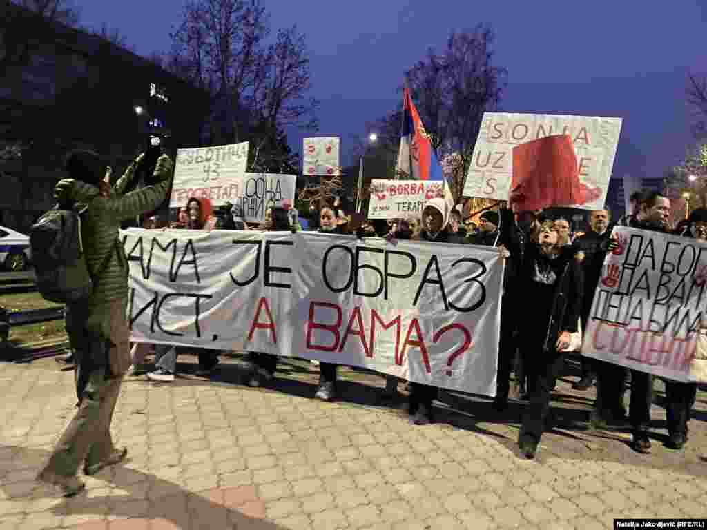 &quot;Nama je obraz čist, a vama?&quot;, pitali su građani u Subotici.