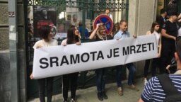Aktivisti Inicijative mladih za ljudska prava u Beogradu