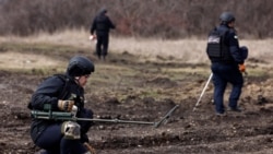„Problema există oriunde a fost ocupația rusă”. Cum este deminată Ucraina