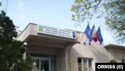 Oficiul Registrului Naţional al Informaţiilor Secrete de Stat susține că transportul în siguranță a documentelor secrete ale NATO și UE pe teritoriul României este în pericol.