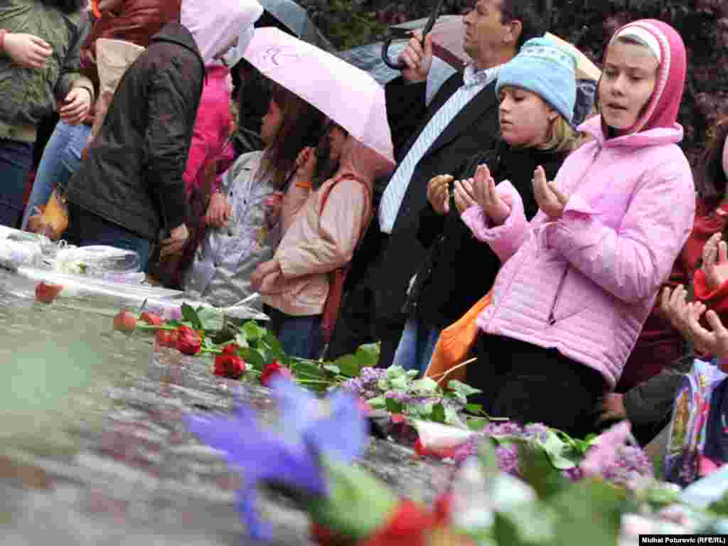Spomen obilježje ubijenoj djeci opkoljenog Sarajeva 1992.-1995., 09.05.2011. Foto: RSE / Midhat Poturović