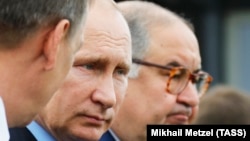 Владимир Путин ва Алишер Усмонов