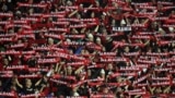 Tifozët shqiptarë brohorasin para ndeshjes kualifikuese të Grupit I për Euro 2016. Fotografi ilustruese nga arkivi.