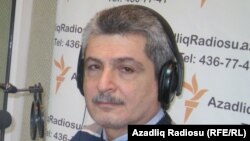Azerbaijan -- Chingiz Sultansoy in RFE/RL's Baku studio, 02Feb2011