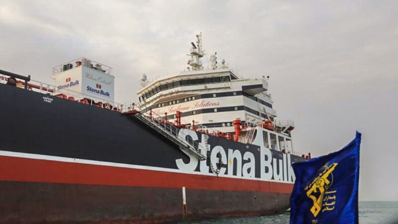 هفت خدمه کشتی بریتانیایی استنا ایمپرو، ایران را ترک کردند