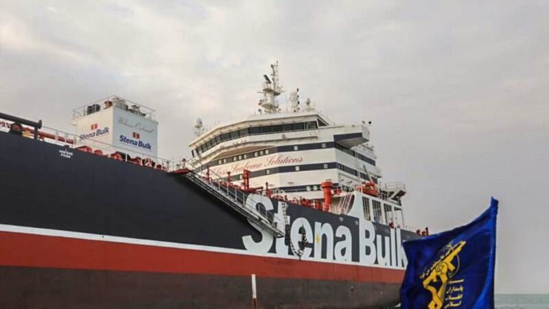 ایران هفت خدمه کشتی بریتانیایی توقیف‌شده را آزاد کرد