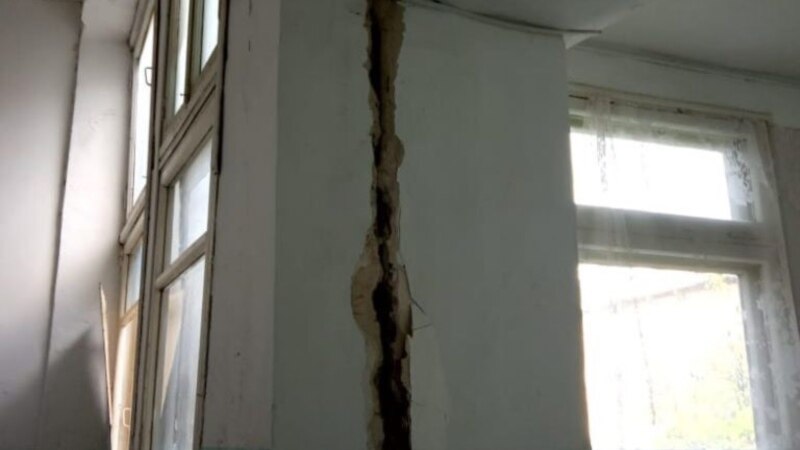 В Дагестане из-за землетрясения пострадали дома и школы