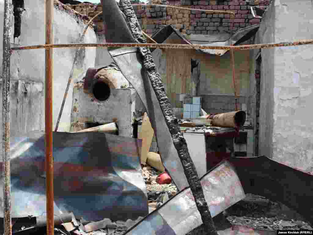 Черëмушкида вайрон этилган ўзбек ҳовлиси.