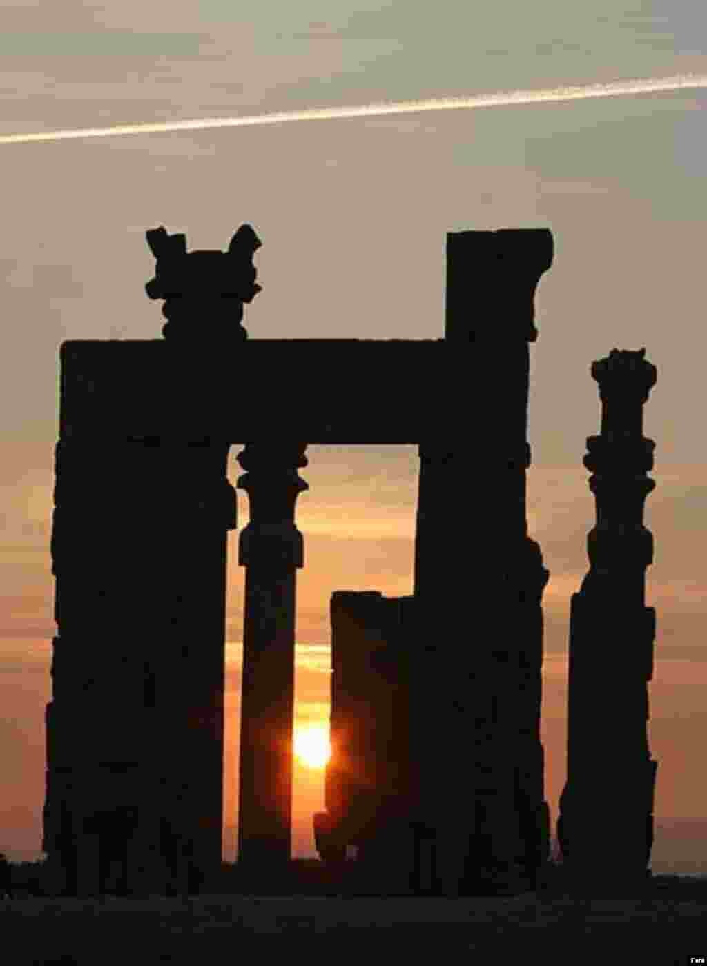 Persepolis at sunset (Fars) - Others are reclaiming their identity from Westerners, whose perceptions -- and stereotypes -- were shaped by the ancient Greeks' depiction of the Persians as indolent despots. Instead, they argue, the Persians had a prosperous civilization and an effective empire.