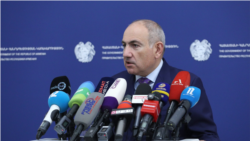 Վարչապետ Նիկոլ Փաշինյանը պատասխանում է լրագրողների հարցերին 