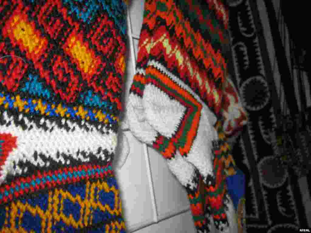 Мӯди нав: Ҷӯроби бадахшӣ #41