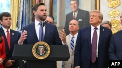 Очікується, що на зустрічі будуть присутні спеціальний посланець президента Стів Віткофф, зять Трампа Джаред Кушнер та віцепрезидент Джей Ді Венс, який, ймовірно, очолить делегацію США