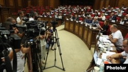 Armenia - Cameramen and photographers at the inaugural session of the recently elected National Assembly, Yerevan, August 2, 2021.