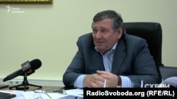 Директор ТОВ «Київметропроект» Віктор Янікін не заперечує, що кінцевий бенефіціар «Київметропроекту» – Абрамсон